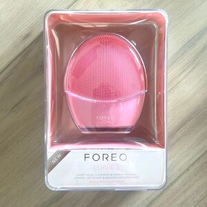 New & Sealed! Foreo Luna 3 for Normal Skin